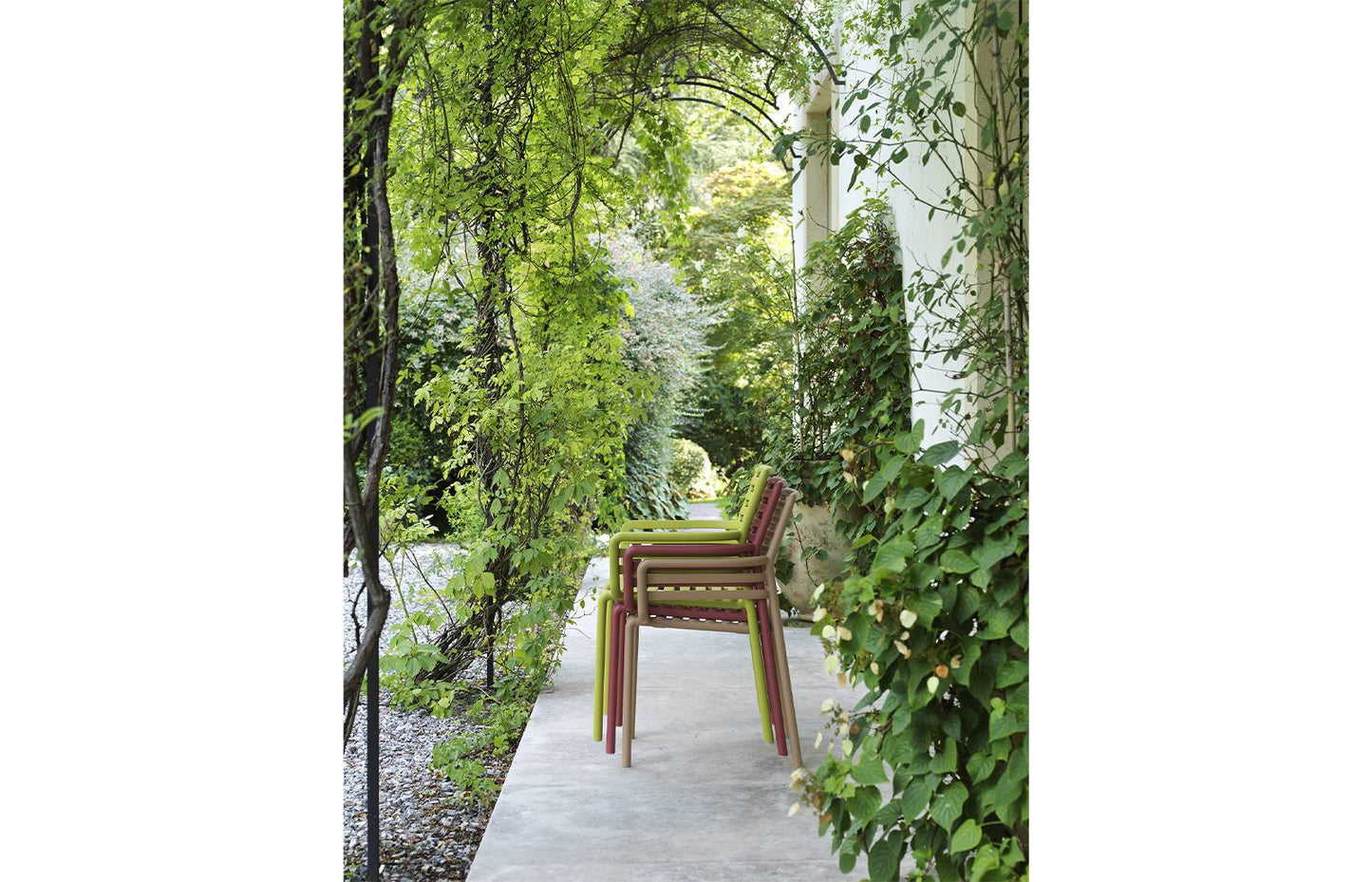 Sedia in resina con braccioli Doga Armchair Nardi Genco Outdoor