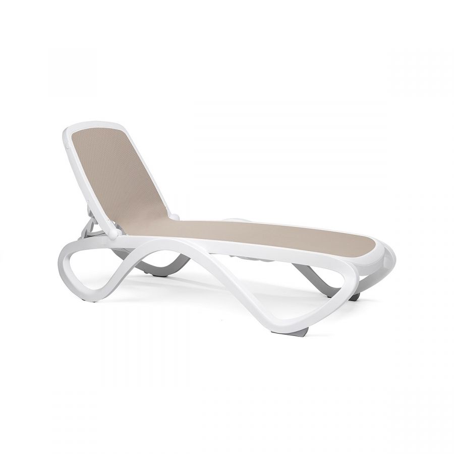 Lettino in resina fiberglass Omega Nardi Bianco-Tortora Genco Outdoor