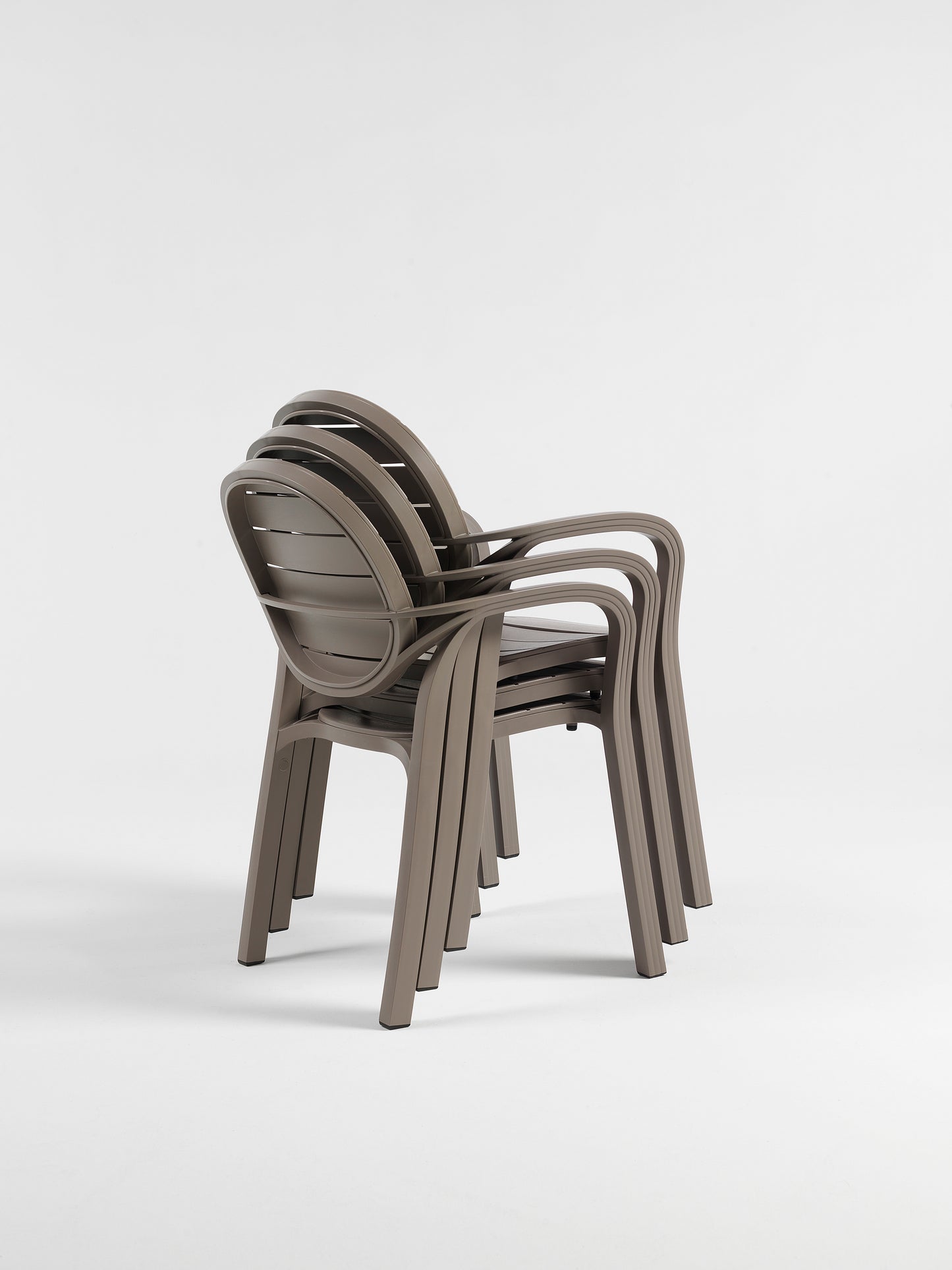 Sedia in resina con braccioli Palma Nardi Genco Outdoor