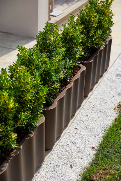 Lyxo Nebula low outdoor planter 