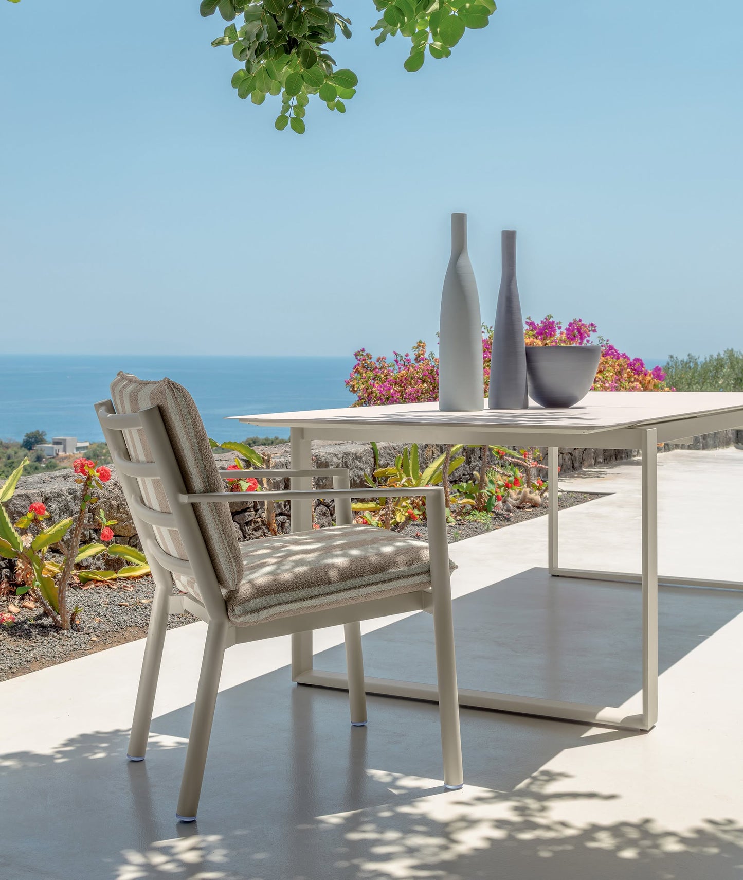 Finn Extendable Outdoor Dining Table 205/270 by Talenti 