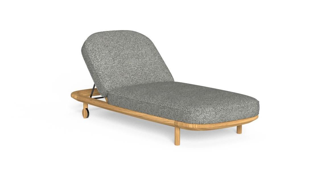 Karen Talenti outdoor sunbed