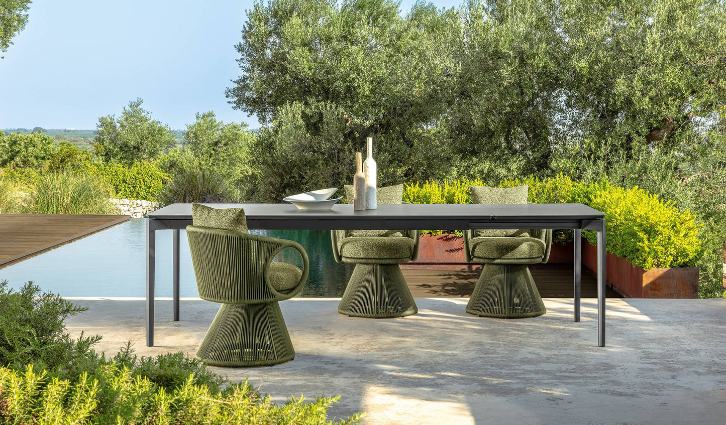 Karen Outdoor Swivel Lunch Chair Talenti