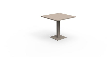 80x80 outdoor aluminum table by Maiorca Talenti