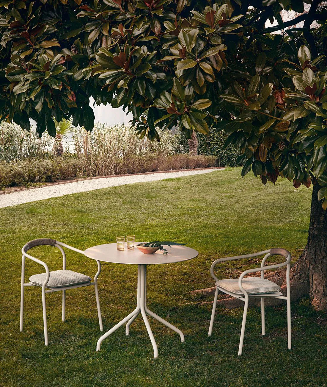 Salò round outdoor table Unopiù